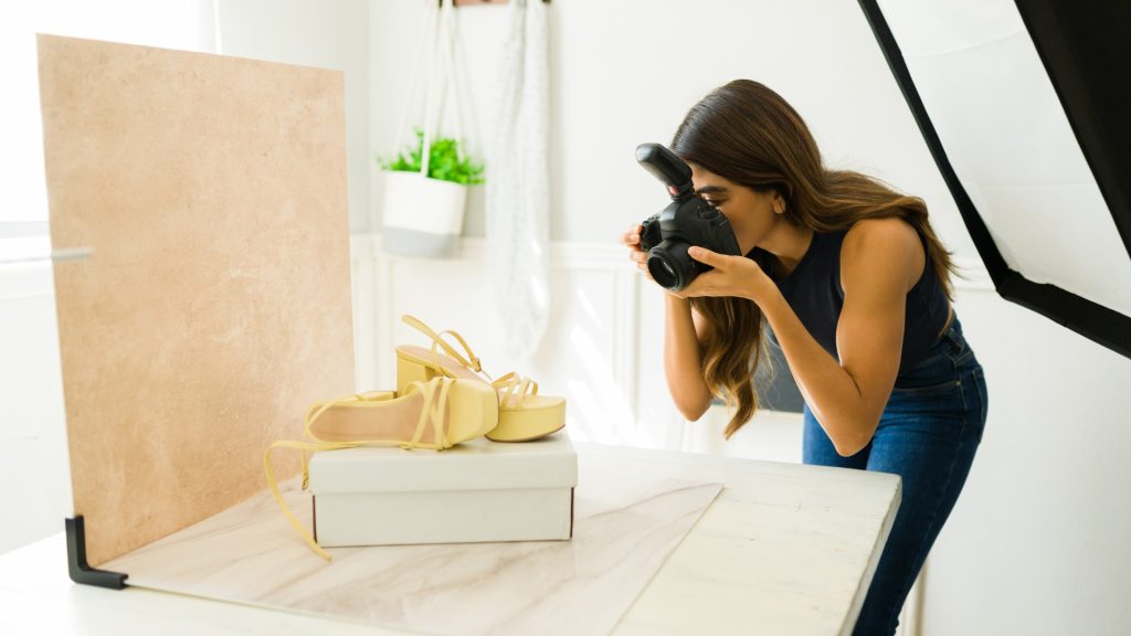 Choosing the right light for product images